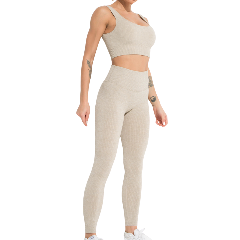 Conjunto Ace Essentials Top + Legging